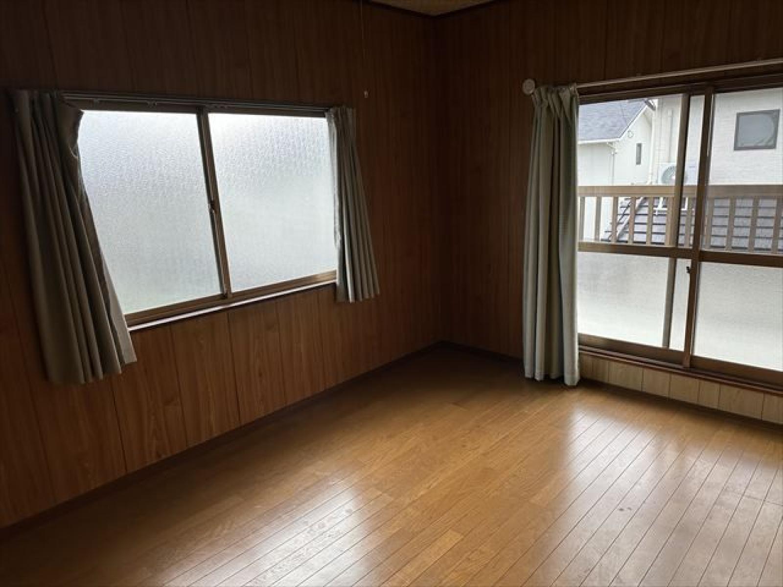 ２階洋室
