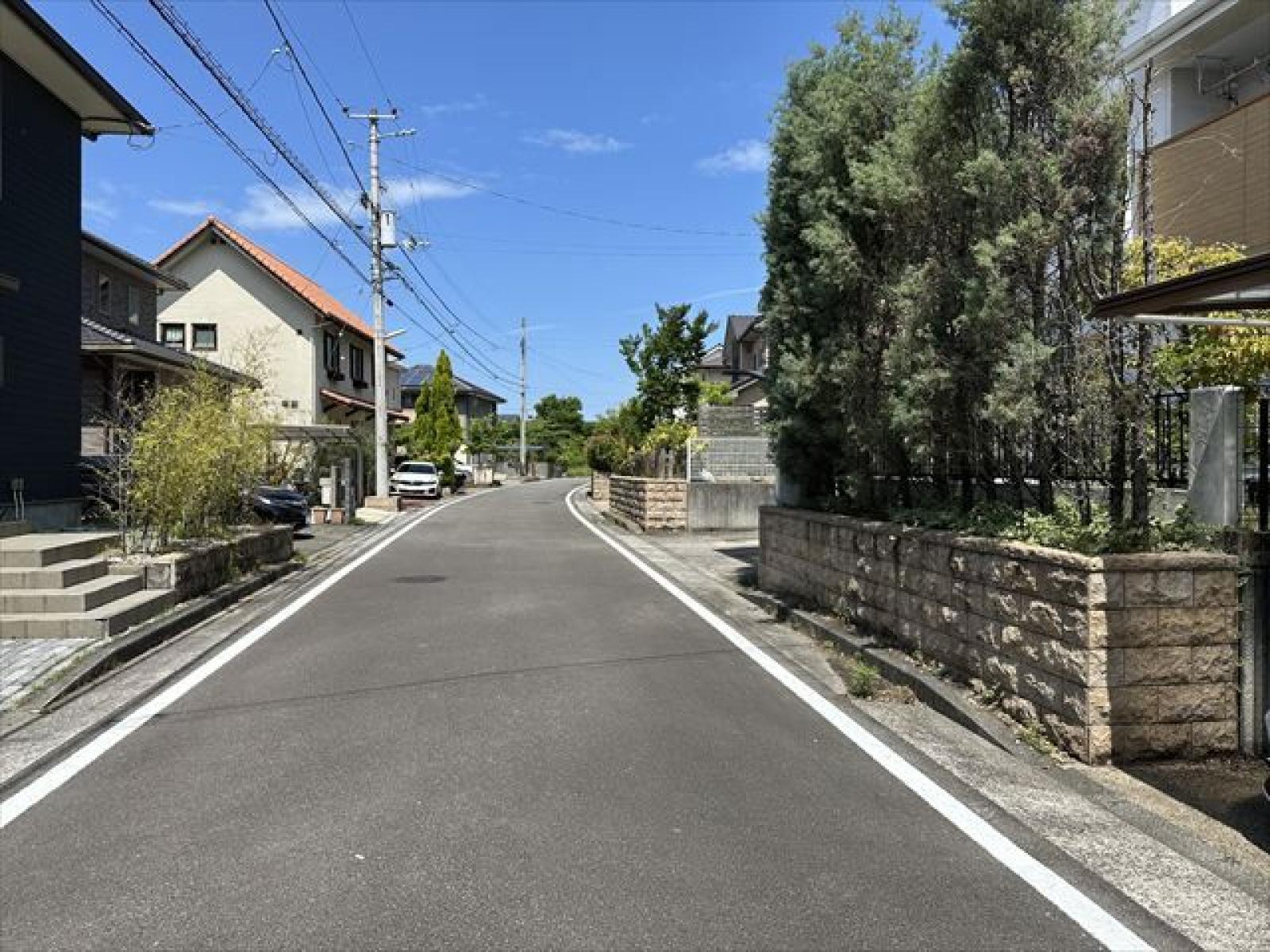 南側前面道
