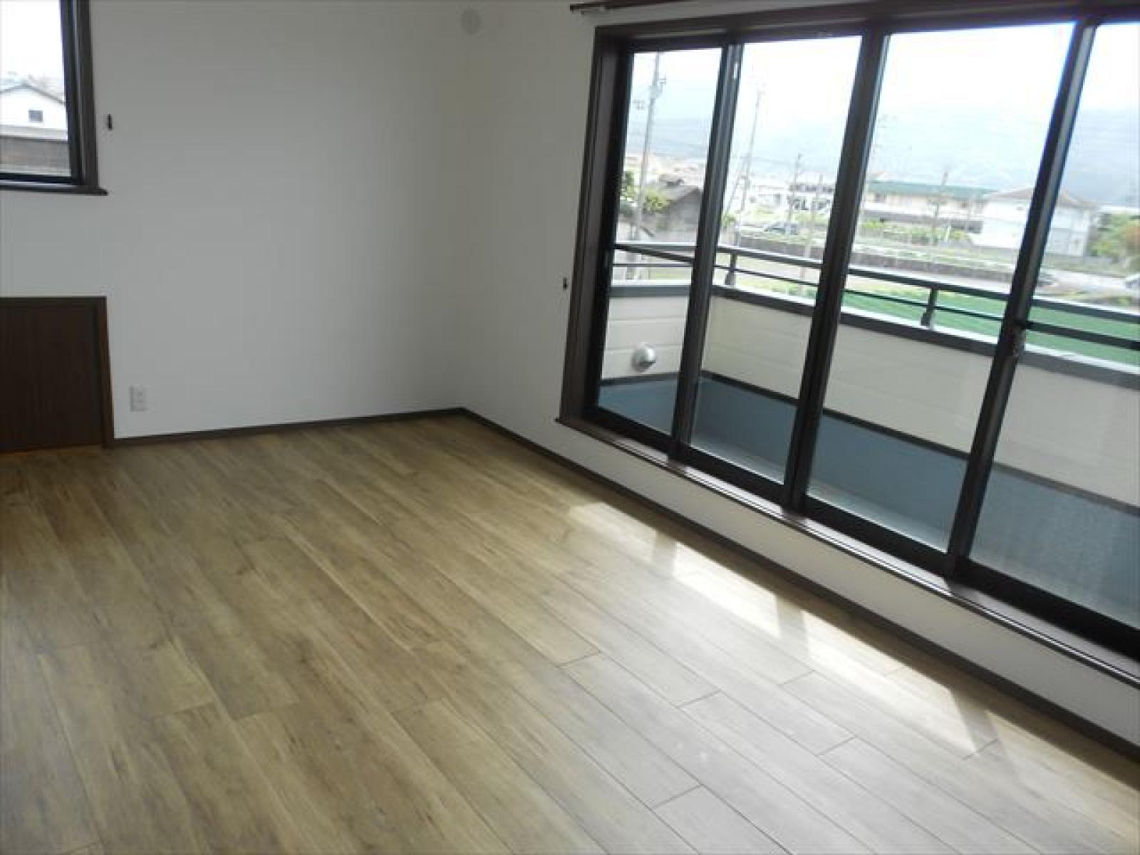 ２階洋室９帖